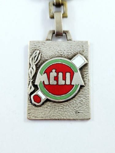 Porte cles augis - -,