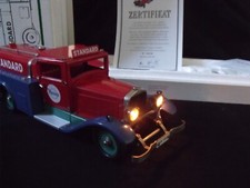 Camion citerne en tôle Esso Standard MARKLIN jouet mécanique 44cm ( no Joustra )