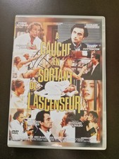 A GAUCHE EN SORTANT DE L'ASCENSEUR Édouard Molinaro  PIERRE RICHARD