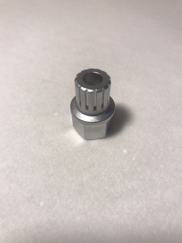 Adaptateur écrou antivol