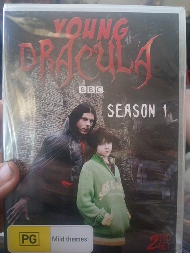 Young dracula season 1 - dracula,