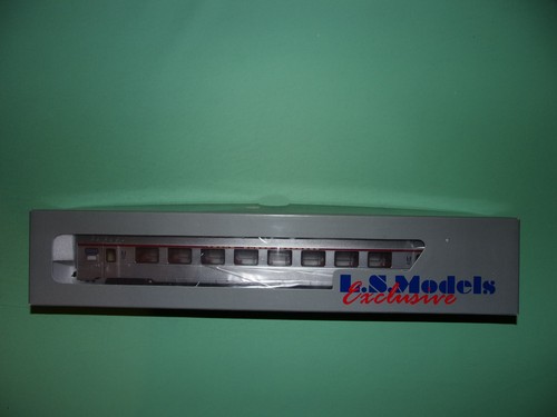 Models voiture voyageurs - ls,