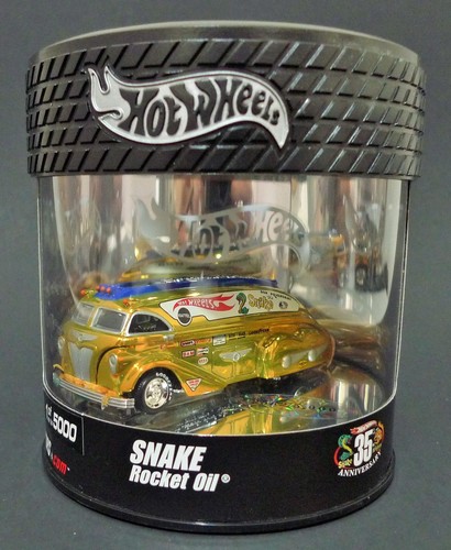 Hot wheels 2005 snake - snake, rocket