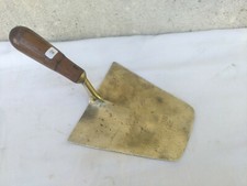  TRUELLE DE PLATRIER n°2