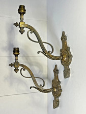 PAIRE D'APPLIQUES ANCIENNES EN