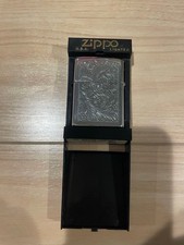 Briquet fumeur ZIPPO 352
