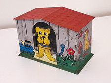ancienne tirelire mécanique en tôle niche du chien fonctionnelle sans clé