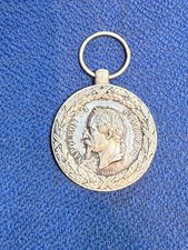 MILITARIA MEDAILLE CAMPAGNE D ITALIE 1859 ATTRIBUEE NAPOLEON III