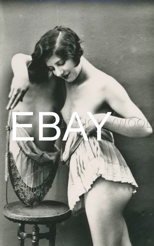 Sexy pin 1930s photo - pin-up,