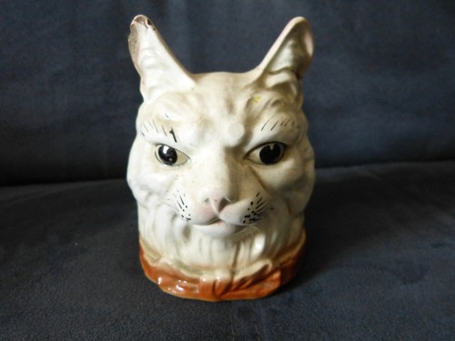 Ancienne tirelire casser - tirelire, a
