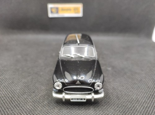 Renault fregate - ▄▀▄,