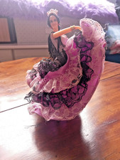 figurine poupée espagnole