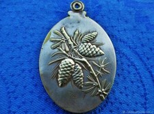 Pendentif ancien miroir Pomme de pin argenté Old silver pine cone mirror pendant