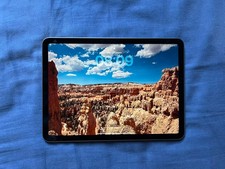 iPad Air 11" (2025) + Apple
