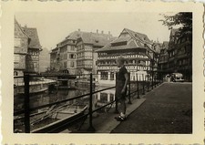 PHOTO ANCIENNE - VINTAGE SNAPSHOT -STRASBOURG PETITE FRANCE ALSACE MAISON 1950 3
