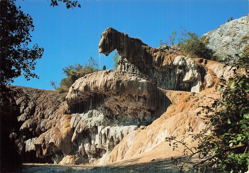 Mont dauphin fontaine - mont,