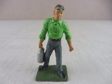Ancienne figurine, fermier au bidon de lait, Starlux