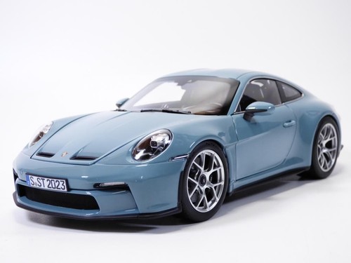 Porsche 911 992 - 992, bleu