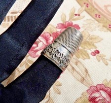 Ancien nécessaire à couture