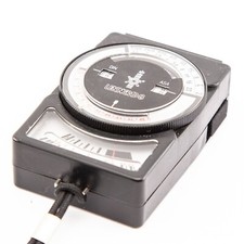 Leningrad 8 pose-metre / handheld light meter