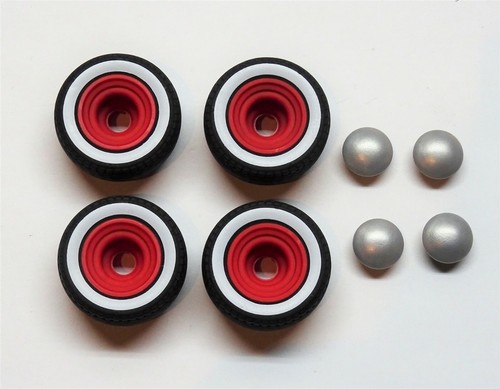 Roues mur blanc - pneu, jante