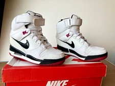WMS NIKE AIR REVOLUTION SKY HI