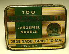 Boîte Pub Tôle Aiguilles