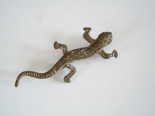 Ancienne Petite Broche En Laiton Gecko Salamandre Lézard 1,8 G/4,3 X 1,7 Cm