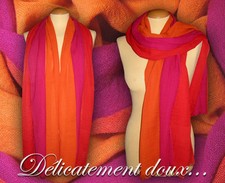 Belle écharpe 100% Laine avec