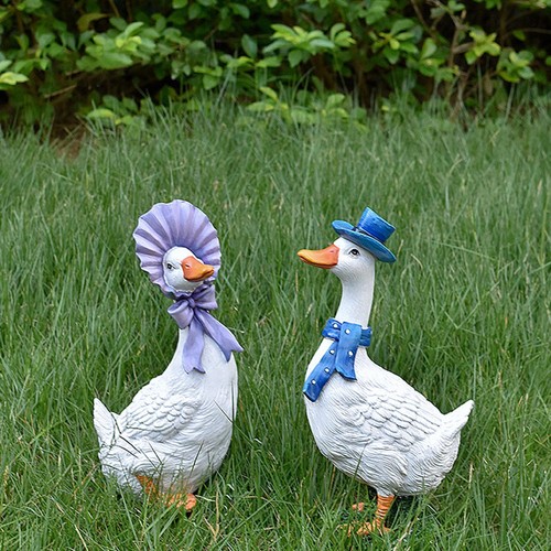 Lot statues de - statues, canards