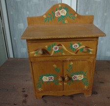 Buffet ancien De Poupée jumeau et autres Peint fab. artisanale collection