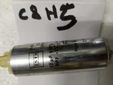 CONDENSATEUR DE DEMARRAGE POUR MOTEUR 12 uF 250V ( intC8h5)