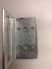 NOVOFERM SUPPORT haut R ou L 11400074, pour porte sectionnelle Iso 20-45