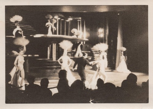 Cabaret showgirls feather - showgirls,