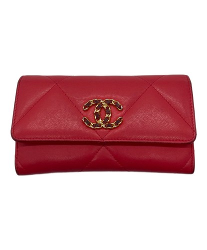 Chanel matelasse coco mark - 19,