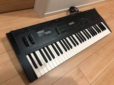 Clavier synthétiseur de