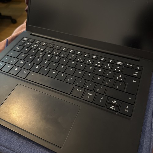 Laptop schenker via - pro,