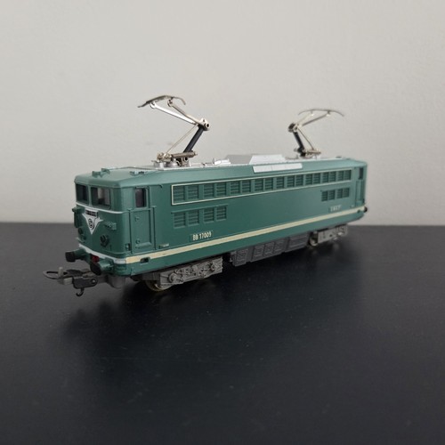 Lima bb17009 locomotive - lima,