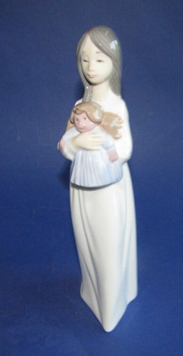Jeune fille porcelaine - la,