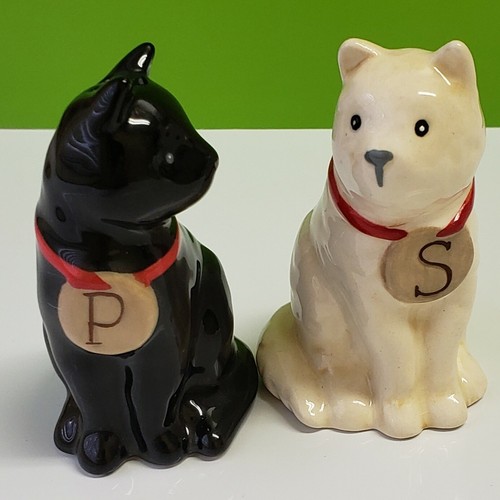 Porcelain cats salt and pepper - salt,