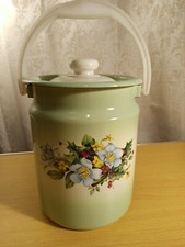 Ancien bidon de lait de cuisine soviétique. bon état Vk