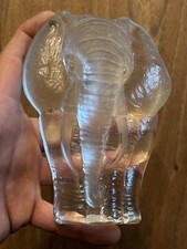 ÉLÉPHANT EN CRISTAL PAR MATS