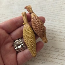 2 Fuseaux Lavande Anciens XIXè Napoléon III Victorian Quenouille