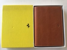 FERRARI AGENDA USINE DIARY NOTEBOOK de 1995. POCHETTE SCHEDONI. NEUF en coffret.