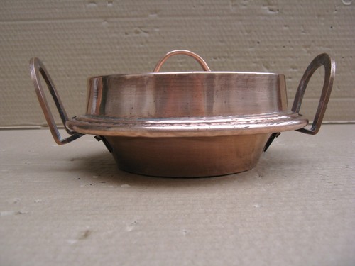 Ancienne petite tourtière