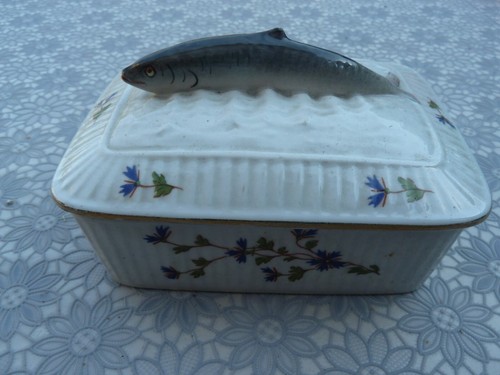 Boite sardine - boite,