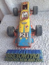 Ancienne voiture de courses Joustra  N° 21 Marchal Bardahl en Tole a restaurer