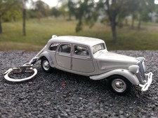 Porte clé Citroën Traction