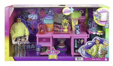 Barbie Extra Coffret Coiffeuse avec poupée articulée Exclusive, Figurine Chiot e