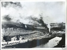 Etats-Unis . mine . acier . chemin de fer . train  .photo ancienne.